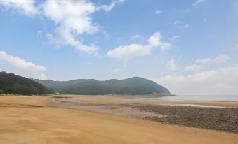 Taean Mountain and Sea Pension