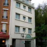 Hotel Le Richemont Hotels near Jardin de la place Louis-Armstrong