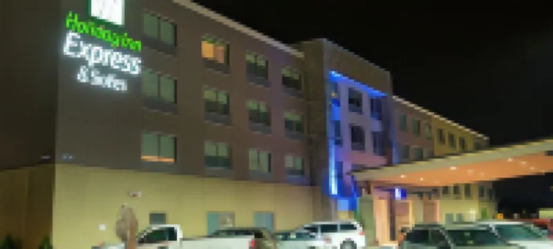 Holiday Inn Express & Suites ORLAND PARK - MOKENA by IHG