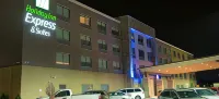 Holiday Inn Express & Suites Orland Park - Mokena Hotels near Beecher,IL Park