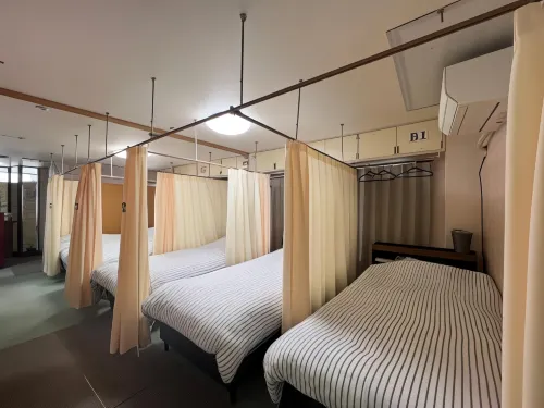 Guest House Aroma - Hostel - 3-Star