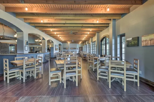 Blue Jay Cottage - Pittsburg Studio on Winery!