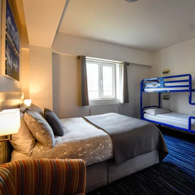 Kinlay Hostel Eyre Square Hotels in 