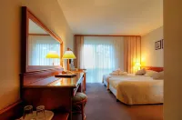 Kormoran Wellness Medical Spa Hotels in Rowy