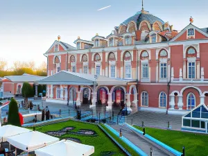 Petroff Palace Boutique Hotel