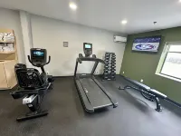 Spark by Hilton Fort Wayne - Gym