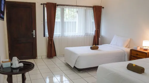 Hotel Pondok Putri Hotels in Cimerak