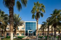 Metropolitan Al Mafraq Hotel Hotels in Shakhbout City