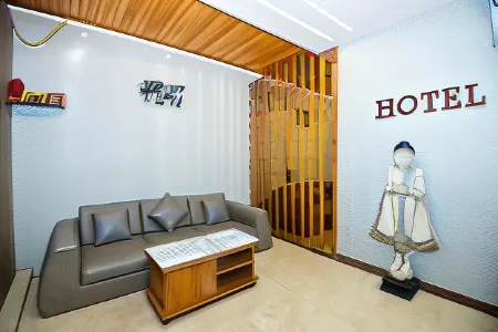 Hotel Global Отели рядом с достопримечательностью «Yu Studio Circle»