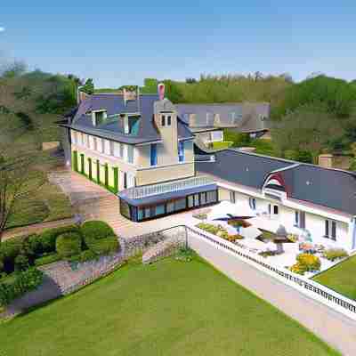 Chateau de Noirieux Hotel Exterior