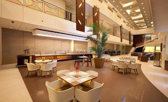 Grand Lily Hotel Suites