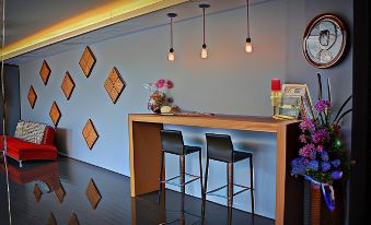 Merdelong Hotel