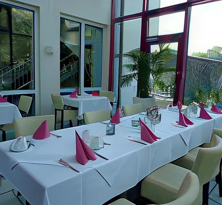 MSR Hotel Hannover Отели рядом с достопримечательностью «Клейфельд»