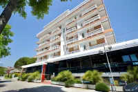 Hotel Toledo - parking