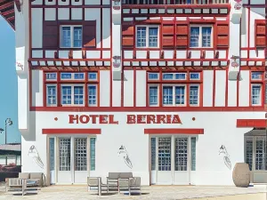Hotel Berria