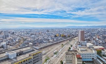 Takaoka Manten Hotel Ekimae