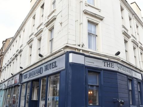 サンディフォード ホテル