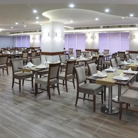 Hotel Senbayrak City