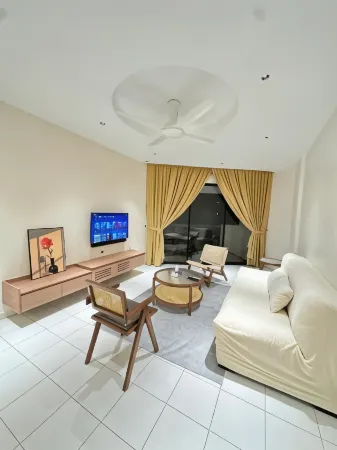 Newly Reno Comfy Beachfront View @ Seri Bulan PD Отели рядом с достопримечательностью «Порт Диксон Бич»