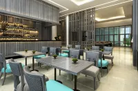 Fairfield by Marriott Belitung - bar