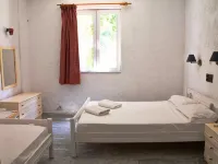 Matala Hostel Hotels in Faistos
