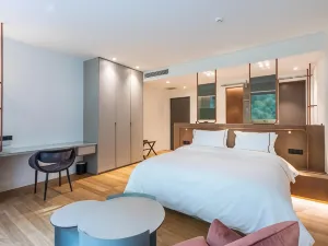 Amario Suites Hotel