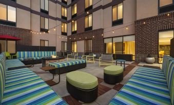 Home2 Suites by Hilton Denver West - Federal Center