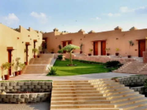 ドリームワールド リゾート ホテル & ゴルフ コース カラチのホテル