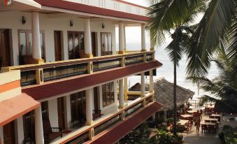 Hotel Sea View Palace - the Beach Hotel