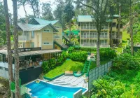 Areva Inn Pool Resort Munnar by Voye Homes - Parking