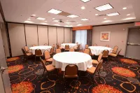 Hampton Inn & Suites Albany at Albany Mall