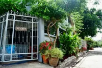 Donmuang At Last Hotels near Phranakhon Rajabhat University