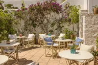 Hydra Hotel Hotels in Idhra