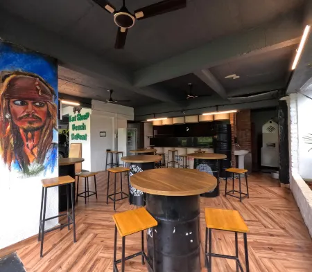 PrivyStays St. Ricky's Apartment Hotel Отели рядом с достопримечательностью «Сасаван Бич»