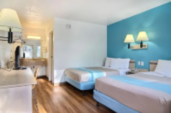 โมเทล 6 ลับบ็อก เท็กซัส