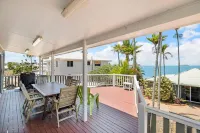 Beachfront Holiday House