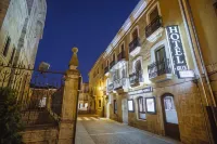 Hotel Arcos Catedral Hotels near Plaza Mayor de Ciudad Rodrigo