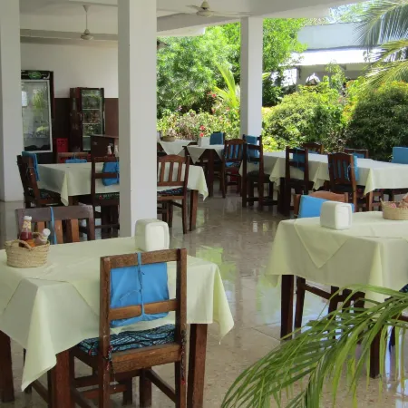 Kivulini garden lodge and restaurants