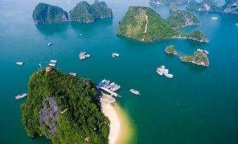 Aroma Ha Long Hotel