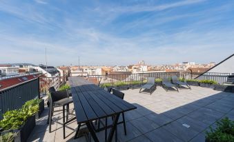 Sweet & Spicy - Brand new apartment with balcony