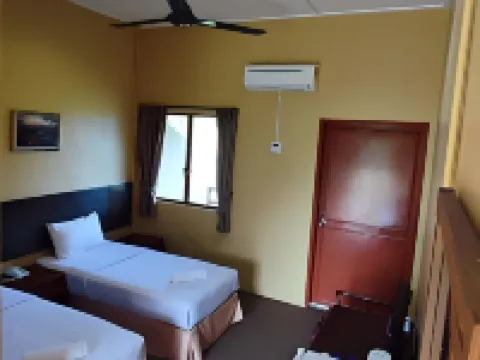 Mersing Merlin Inn Hotels in Mersing