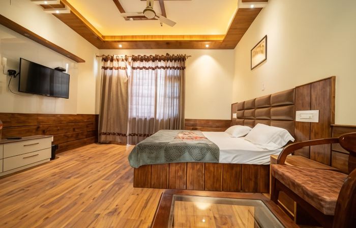 Mathan View Homestay - 3Min Drive to Kullu-Manali Airport