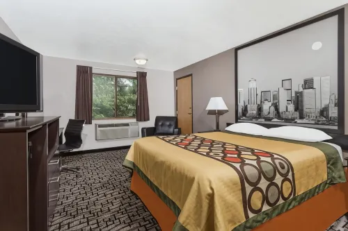 Super 8 by Wyndham Bremerton Hotels in Bremerton