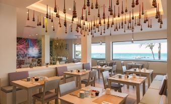 Izla Beach Front Hotel