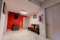 Hostal Kolibri B&B
