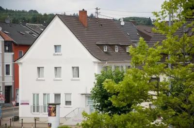 Domizil Alte Post فنادق في Puttlingen