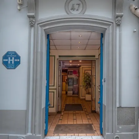 Hotel Le Faubourg Paris