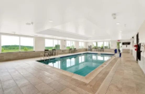 캔들우드 스위트 디트로이트 - 오번 힐스, IHG