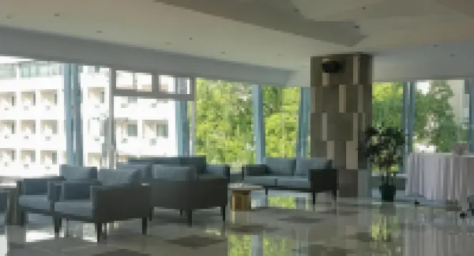 Travelite Hotel Legarda