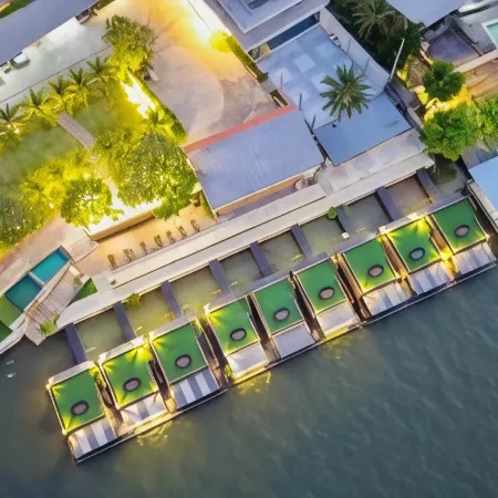 Blueskyraft Resort